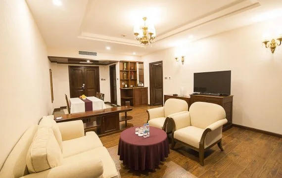 Sai Gon Ha Long Hotel